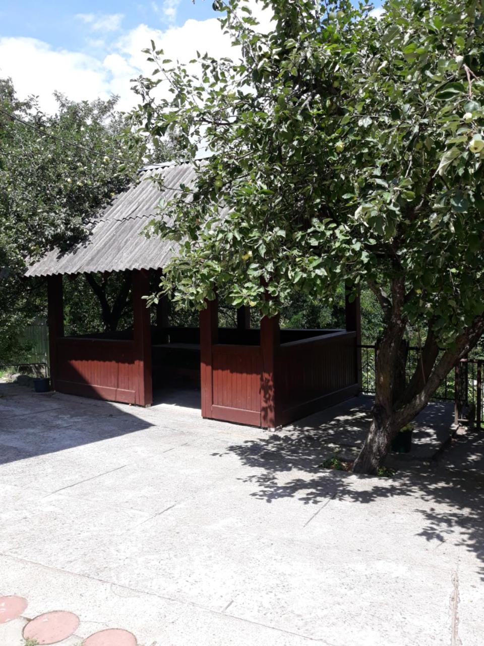 Котедж "Лісовий Затишок" Glubokoye Exterior foto
