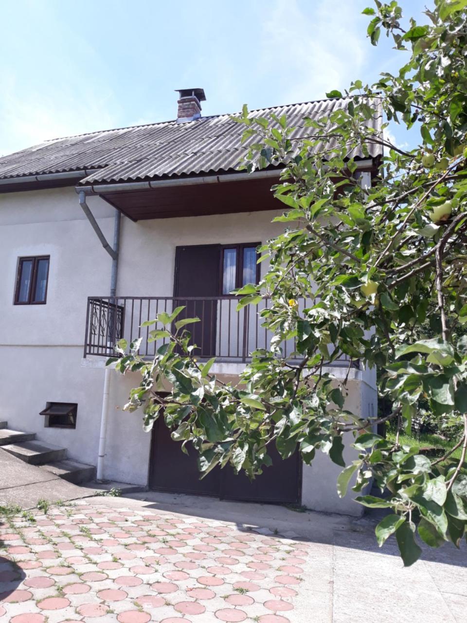 Котедж "Лісовий Затишок" Glubokoye Exterior foto